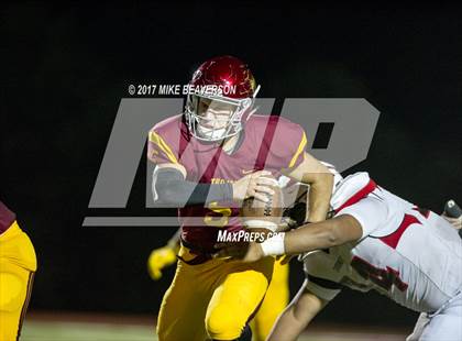 Thumbnail 2 in Lassiter vs Cherokee photogallery.