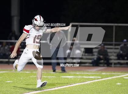 Thumbnail 3 in Lassiter vs Cherokee photogallery.