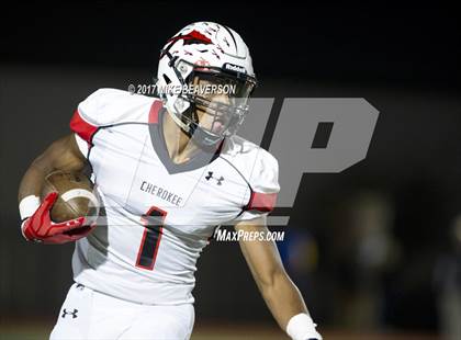 Thumbnail 3 in Lassiter vs Cherokee photogallery.