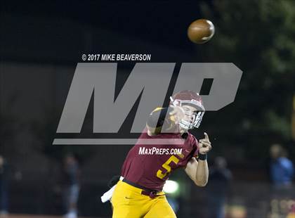 Thumbnail 3 in Lassiter vs Cherokee photogallery.