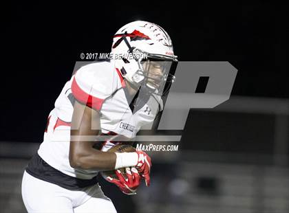 Thumbnail 2 in Lassiter vs Cherokee photogallery.