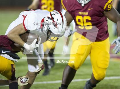Thumbnail 3 in Lassiter vs Cherokee photogallery.