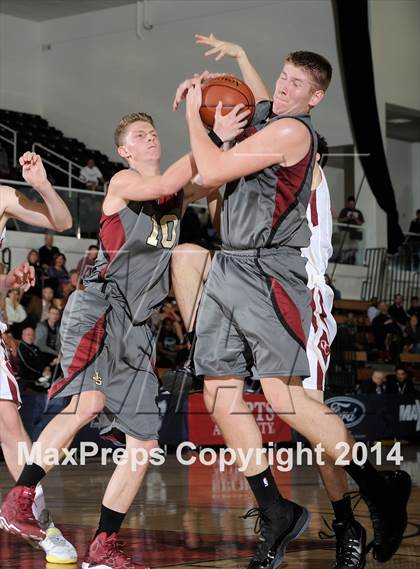 Thumbnail 3 in JSerra Catholic vs. Oaks Christian (CIF SS D4AA Final) photogallery.