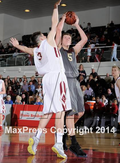 Thumbnail 2 in JSerra Catholic vs. Oaks Christian (CIF SS D4AA Final) photogallery.