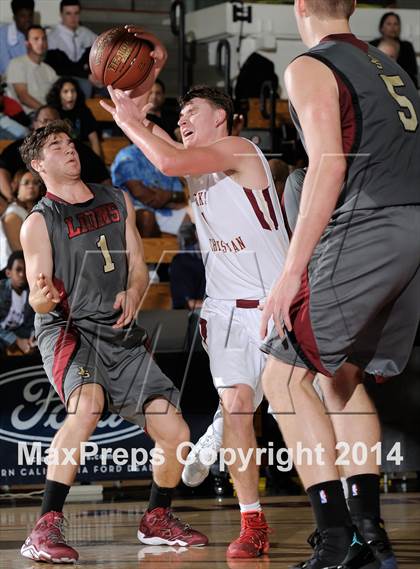 Thumbnail 2 in JSerra Catholic vs. Oaks Christian (CIF SS D4AA Final) photogallery.
