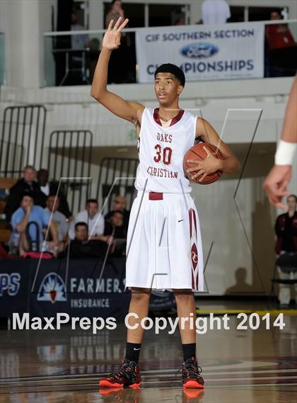 Thumbnail 3 in JSerra Catholic vs. Oaks Christian (CIF SS D4AA Final) photogallery.
