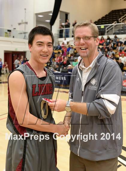 Thumbnail 1 in JSerra Catholic vs. Oaks Christian (CIF SS D4AA Final) photogallery.