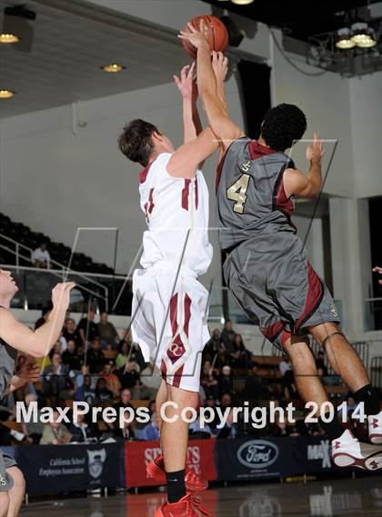 Thumbnail 1 in JSerra Catholic vs. Oaks Christian (CIF SS D4AA Final) photogallery.