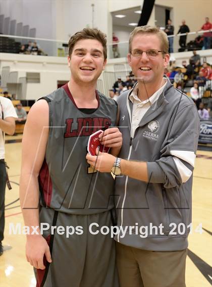 Thumbnail 2 in JSerra Catholic vs. Oaks Christian (CIF SS D4AA Final) photogallery.