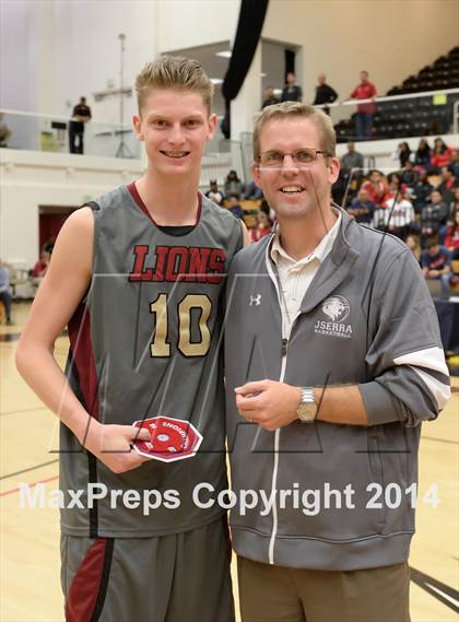 Thumbnail 2 in JSerra Catholic vs. Oaks Christian (CIF SS D4AA Final) photogallery.