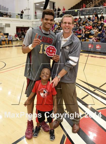 Thumbnail 3 in JSerra Catholic vs. Oaks Christian (CIF SS D4AA Final) photogallery.