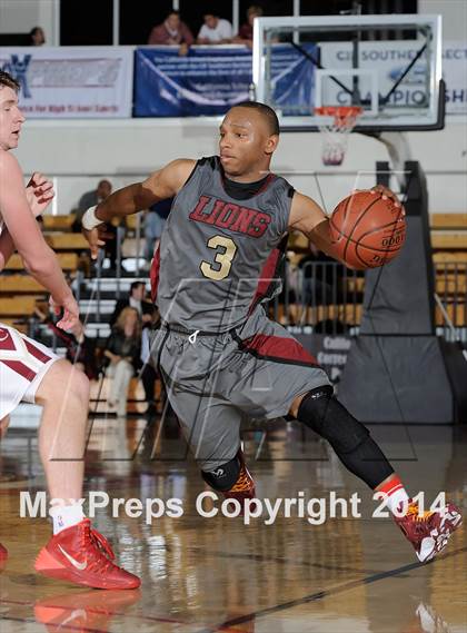 Thumbnail 3 in JSerra Catholic vs. Oaks Christian (CIF SS D4AA Final) photogallery.