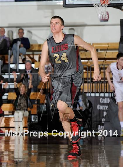 Thumbnail 3 in JSerra Catholic vs. Oaks Christian (CIF SS D4AA Final) photogallery.