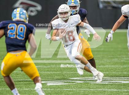 Thumbnail 1 in Mays vs. Kell photogallery.