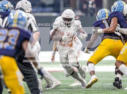 Thumbnail 3 in Mays vs. Kell photogallery.