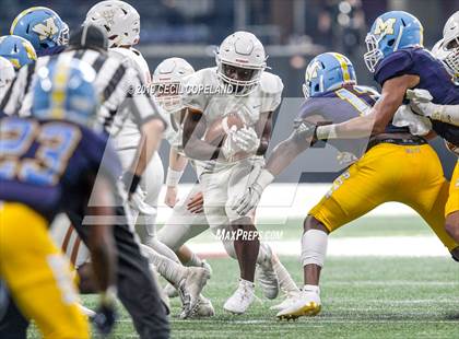 Thumbnail 1 in Mays vs. Kell photogallery.