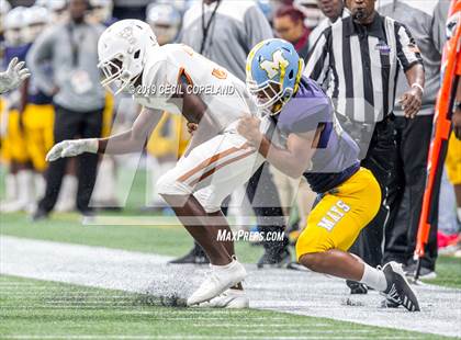 Thumbnail 1 in Mays vs. Kell photogallery.