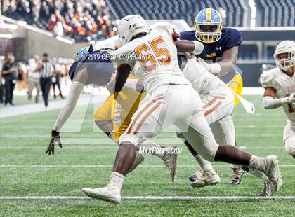 Thumbnail 2 in Mays vs. Kell photogallery.
