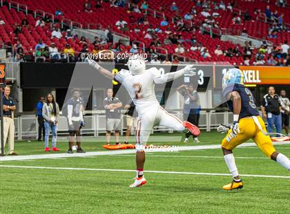 Thumbnail 3 in Mays vs. Kell photogallery.