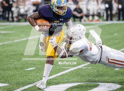 Thumbnail 3 in Mays vs. Kell photogallery.