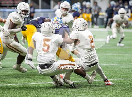 Thumbnail 1 in Mays vs. Kell photogallery.