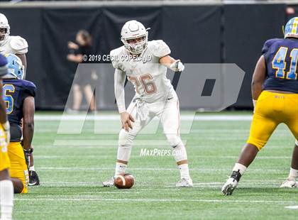 Thumbnail 1 in Mays vs. Kell photogallery.
