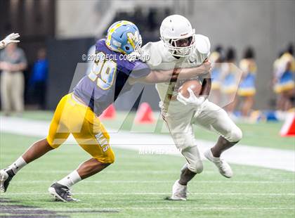Thumbnail 2 in Mays vs. Kell photogallery.