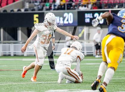 Thumbnail 3 in Mays vs. Kell photogallery.