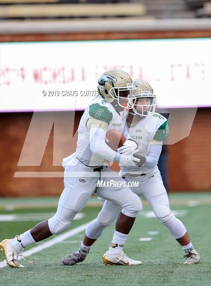 Thumbnail 3 in Northeastern vs. Reidsville (NCHSAA 2A Final) photogallery.