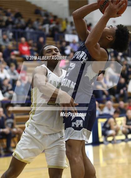 Thumbnail 3 in Perry Meridian vs. Decatur Central (IHSAA 4A 1st Round Playoff) photogallery.