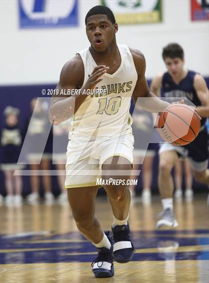 Thumbnail 2 in Perry Meridian vs. Decatur Central (IHSAA 4A 1st Round Playoff) photogallery.