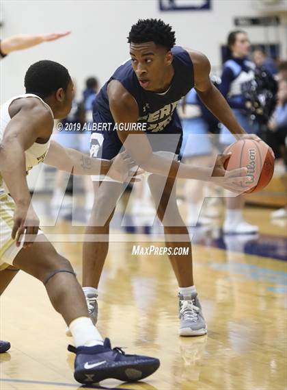 Thumbnail 2 in Perry Meridian vs. Decatur Central (IHSAA 4A 1st Round Playoff) photogallery.