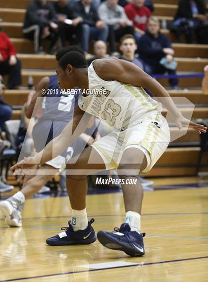 Thumbnail 3 in Perry Meridian vs. Decatur Central (IHSAA 4A 1st Round Playoff) photogallery.