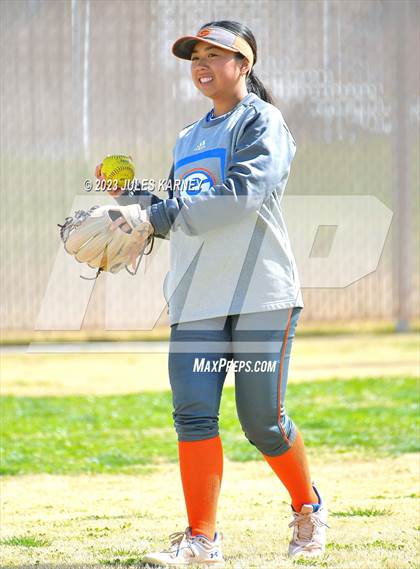 Thumbnail 2 in Bishop Gorman @ Bonanza photogallery.