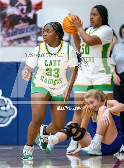 Thumbnail 3 in Richmond vs. Cape Fear Christian Academy photogallery.