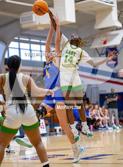 Thumbnail 2 in Richmond vs. Cape Fear Christian Academy photogallery.