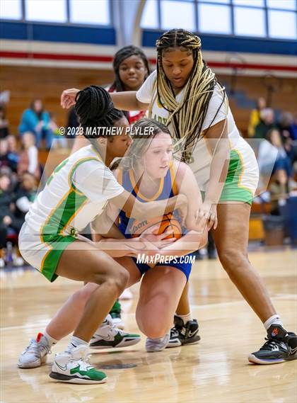 Thumbnail 1 in Richmond vs. Cape Fear Christian Academy photogallery.