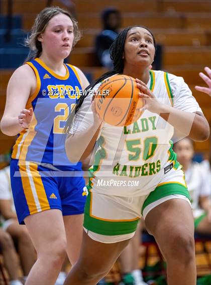 Thumbnail 2 in Richmond vs. Cape Fear Christian Academy photogallery.