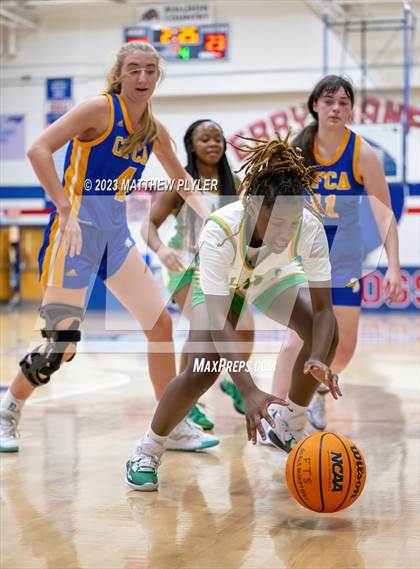 Thumbnail 2 in Richmond vs. Cape Fear Christian Academy photogallery.