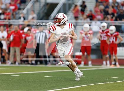 Thumbnail 2 in Muenster @ Pottsboro photogallery.