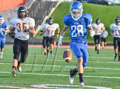 Thumbnail 2 in Covington Catholic @ Ryle photogallery.