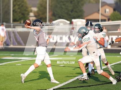 Thumbnail 3 in Eagle @ Rocky Mountain photogallery.