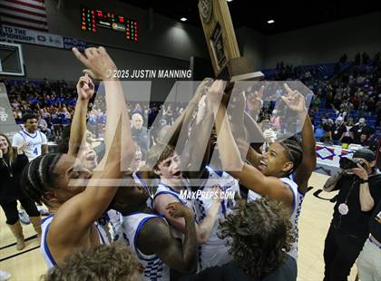 Thumbnail 3 in Bryant vs. Springdale (AAA 6A State Final) photogallery.