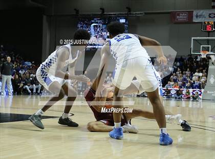 Thumbnail 2 in Bryant vs. Springdale (AAA 6A State Final) photogallery.