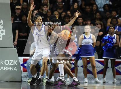 Thumbnail 2 in Bryant vs. Springdale (AAA 6A State Final) photogallery.