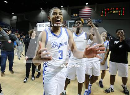 Thumbnail 2 in Bryant vs. Springdale (AAA 6A State Final) photogallery.