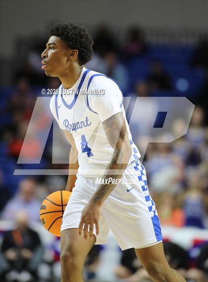 Thumbnail 2 in Bryant vs. Springdale (AAA 6A State Final) photogallery.