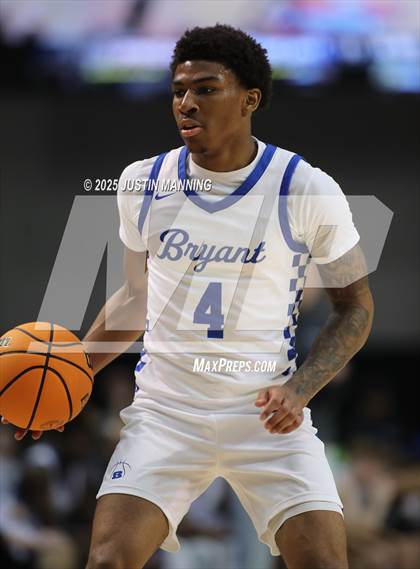 Thumbnail 3 in Bryant vs. Springdale (AAA 6A State Final) photogallery.