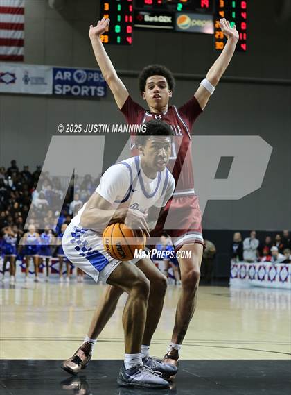 Thumbnail 2 in Bryant vs. Springdale (AAA 6A State Final) photogallery.