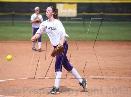 Thumbnail 1 in Grandview vs. Arvada West (Erie Festival of Champions) photogallery.